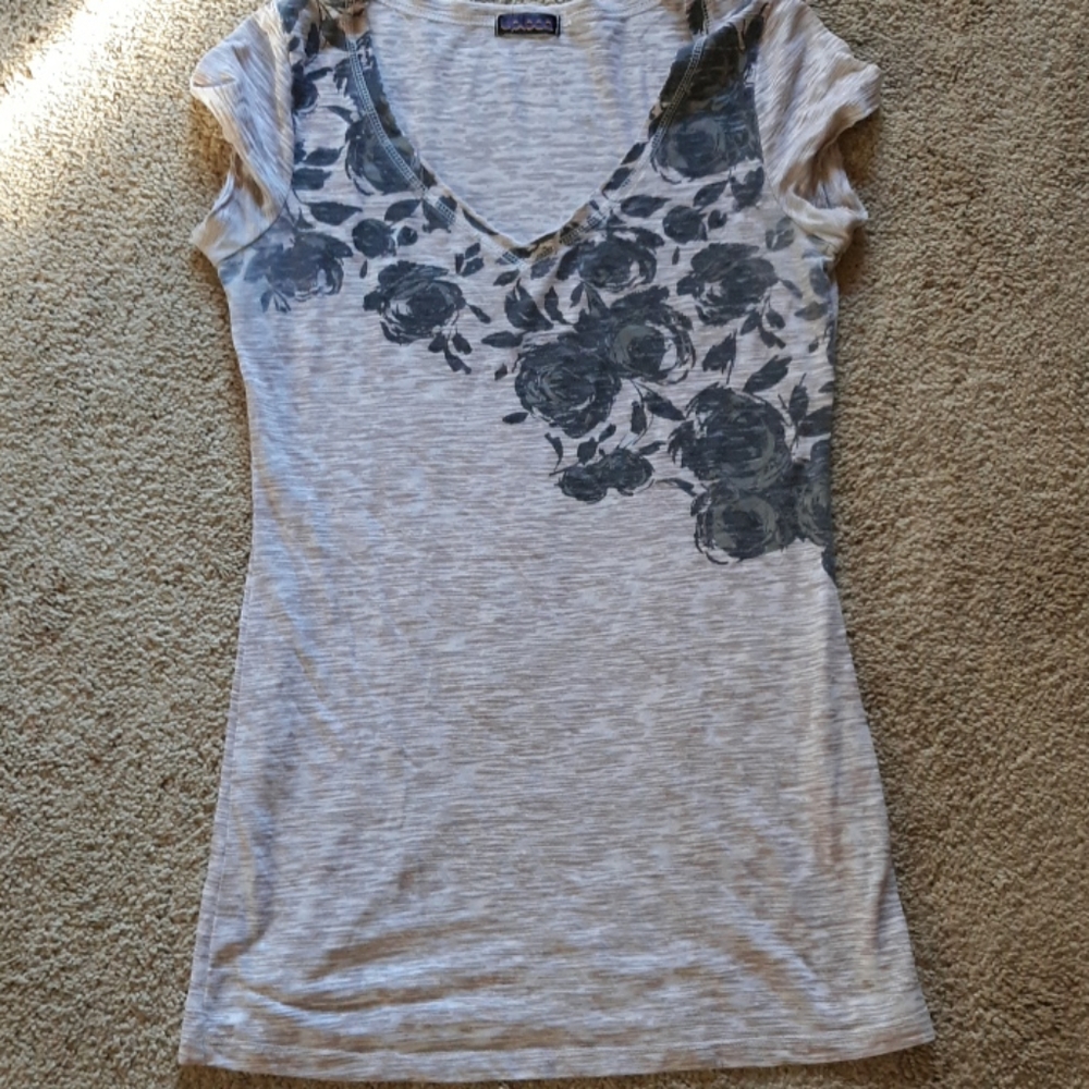 NWOT Upload V neck shirt